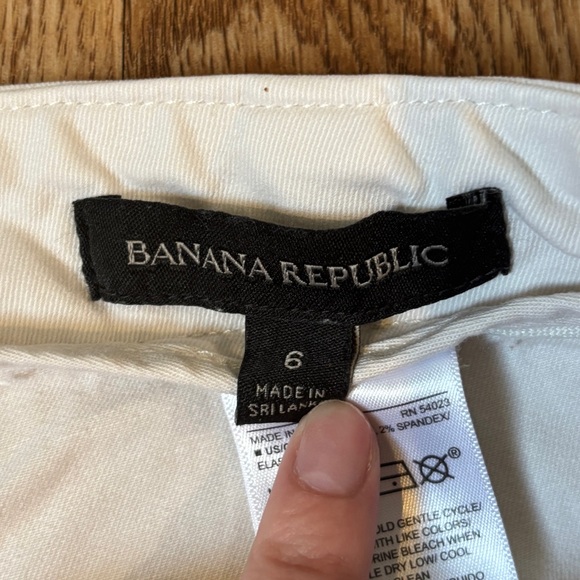 Cream Pants with Elastic Zipper Cuffs - Picture 8 of 8